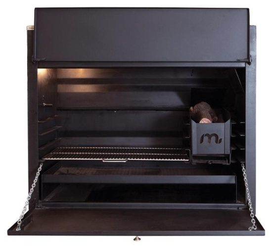 Megamaster 1000 deluxe built IN braai (cowl incl)
